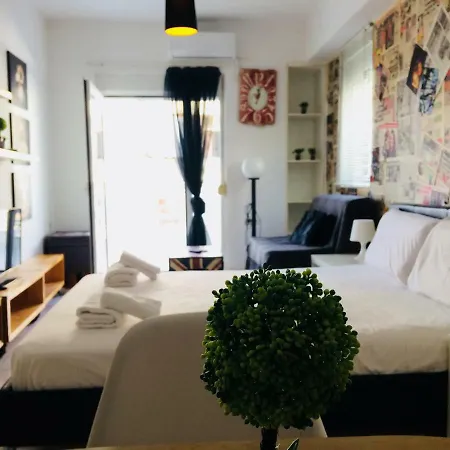 Korona βeach αpartments Rethymno (Crete)