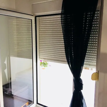 Apartment Korona βeach αpartments *