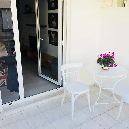 Apartment Korona βeach αpartments Rethymno (Crete)
