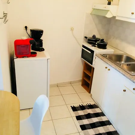 Korona βeach αpartments Apartman